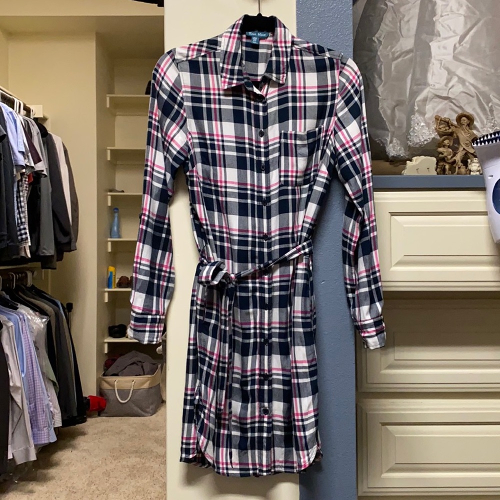 Classy button shirt dress w/tie waist & POCKETS!